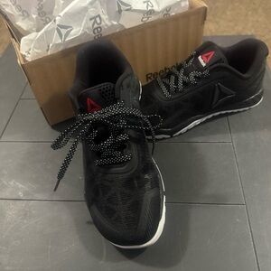 Reebok Womens Black and White Athletic Shoes